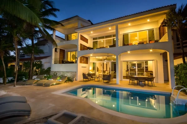 Investing in Modern Waterfront Luxury: The Strategic Appeal of Hudayriyat Island